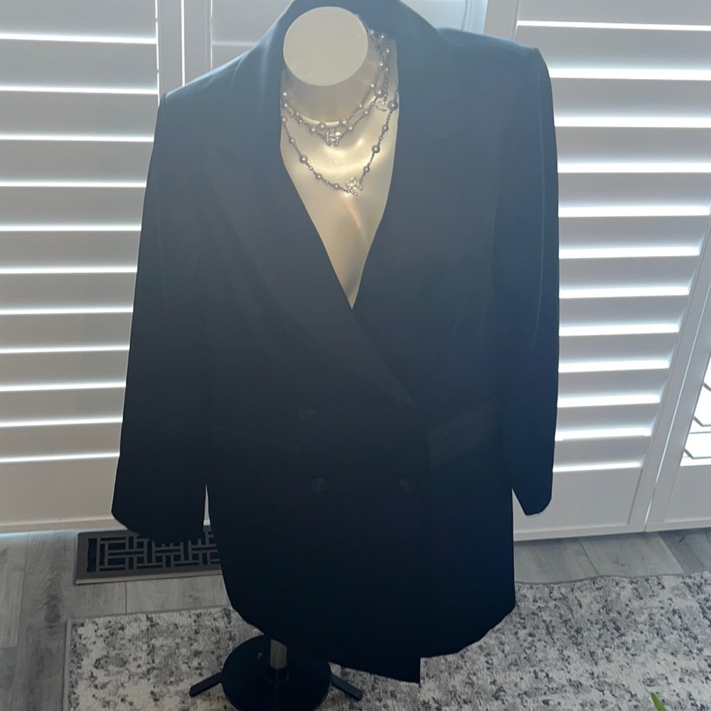 H&M double breasted, tuxedo, jacket, dress size large